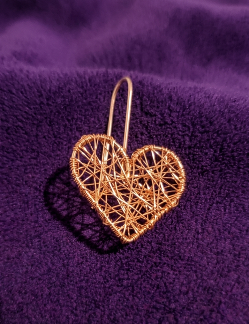 Aros corazones de bronce dorado  🌟💛 - Joyas y accesorios