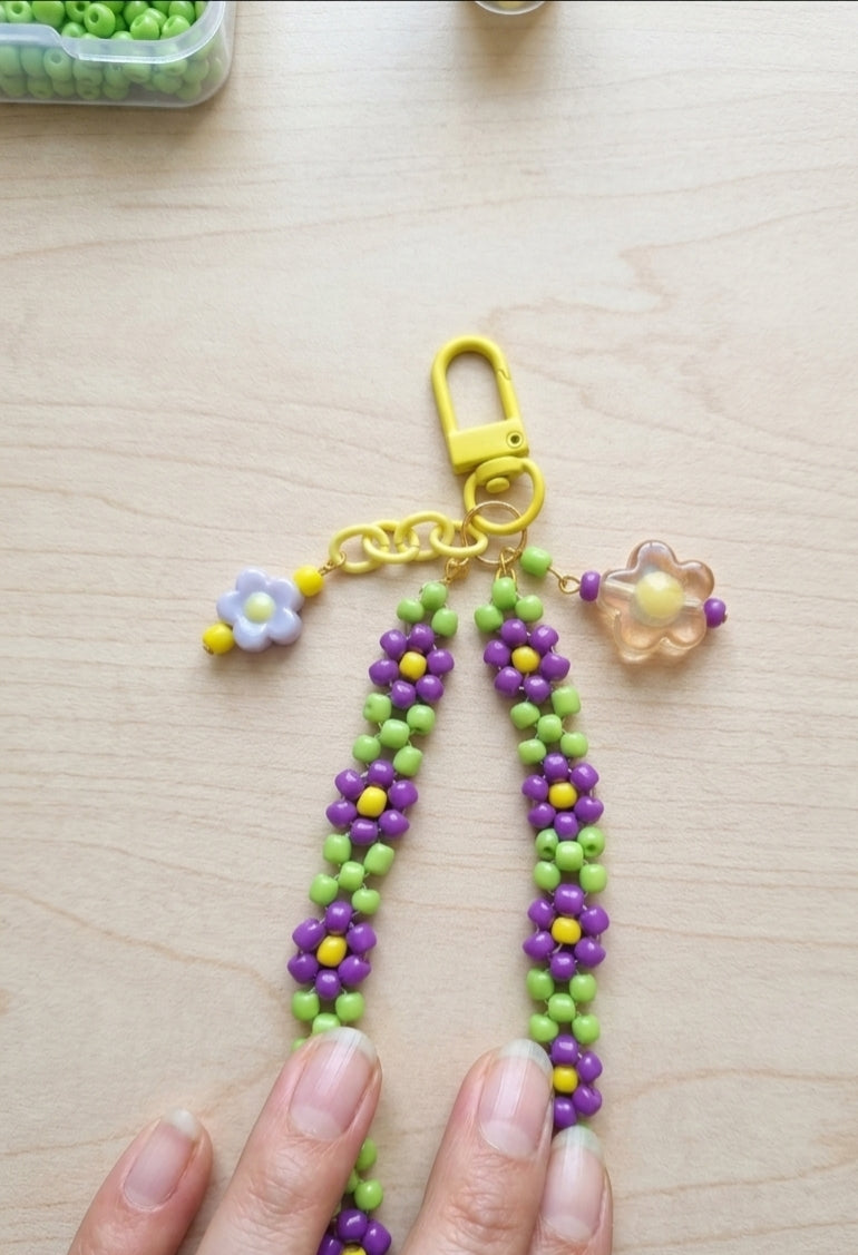 Chispa Floral - Phone Straps Edición 💜💠